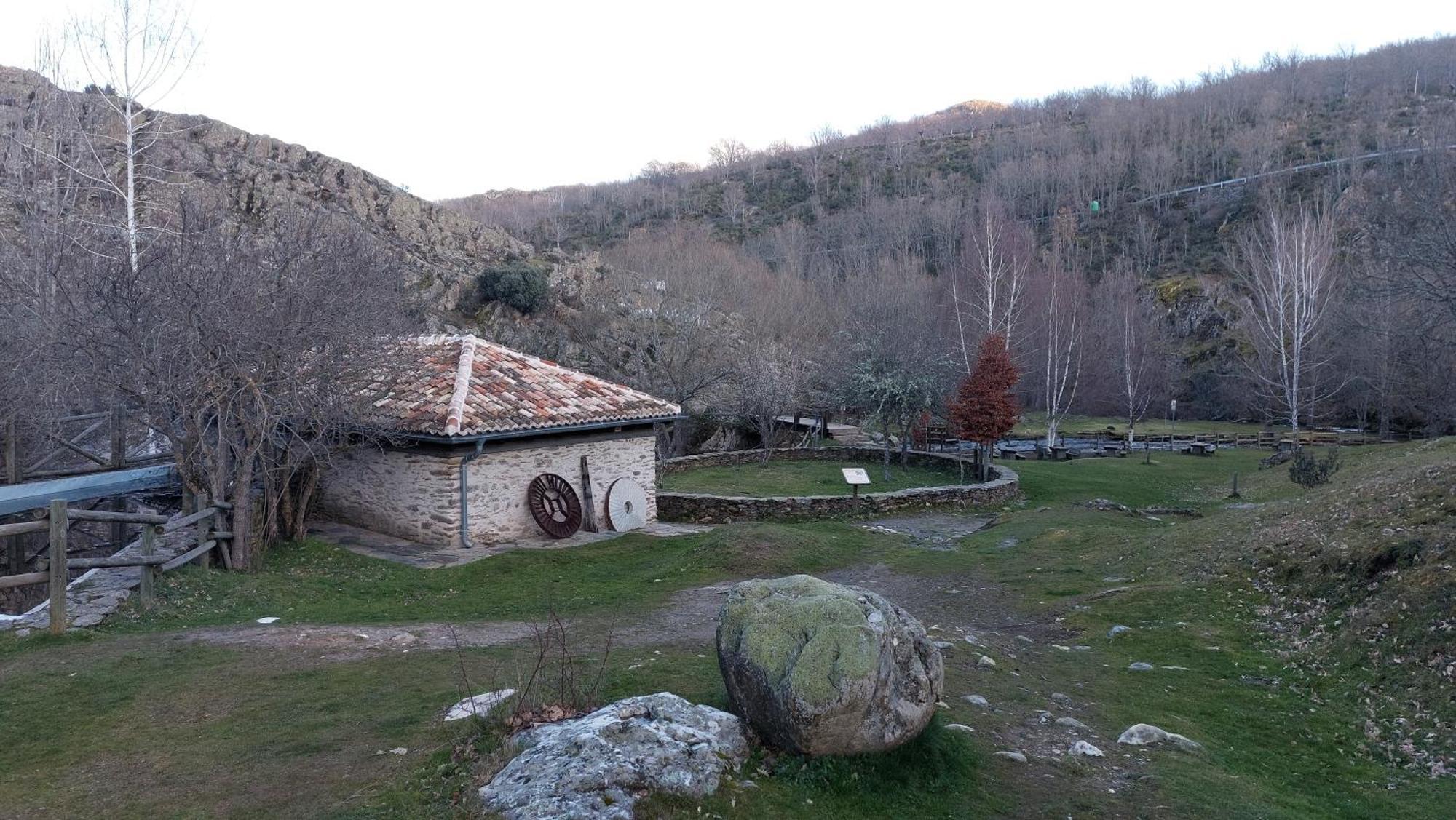El Tinao De La Hiruela Villa Exteriör bild